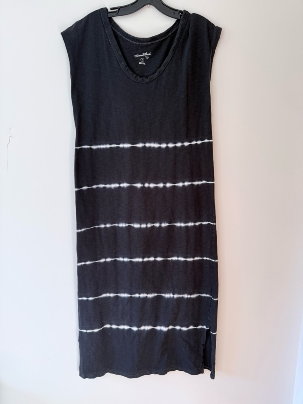 Universal Thread Black and White Tie-Dye Midi Dress